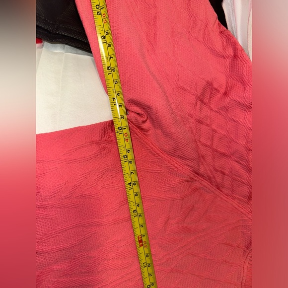 ⭐️Fall Sale⭐️ Lululemon Restless Long Sleeve Shirt 6 Coral/Flashlight Tone - Picture 5 of 6